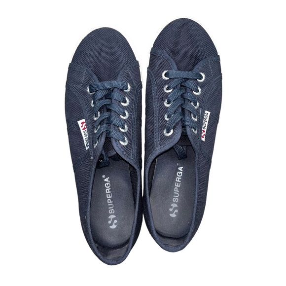 Like New Superga Tennis Shoes Sneakers 7 Navy Blue - Picture 10 of 15